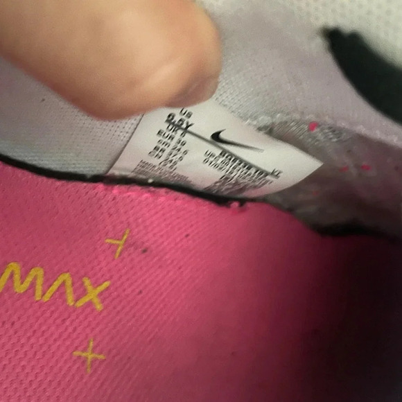 Nike Air VaporMax FK 3 GS White Dynamic Yellow - BQ5238 102 - Size: 6Y /… - Picture 6 of 7